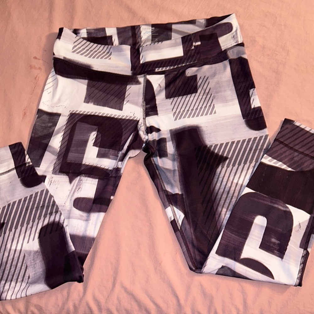 COPY - Ladies, Reebok track pants, size XL